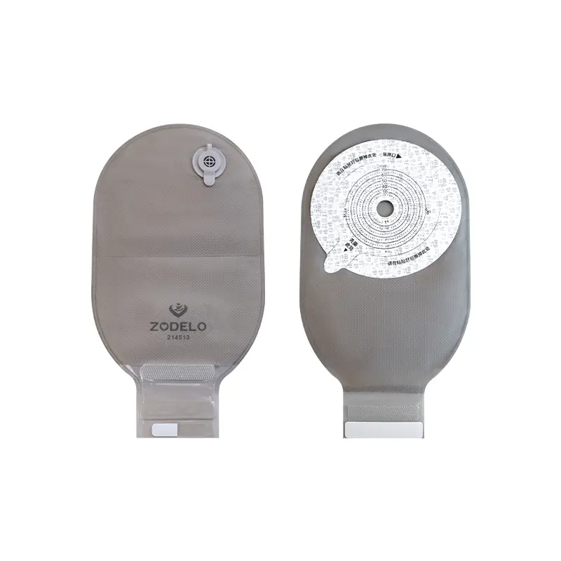 colostomy bag with air vent